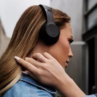 Beats Solo 3 sind edle Bluetooth-Kopfhörer mit langer Akkulaufzeit.