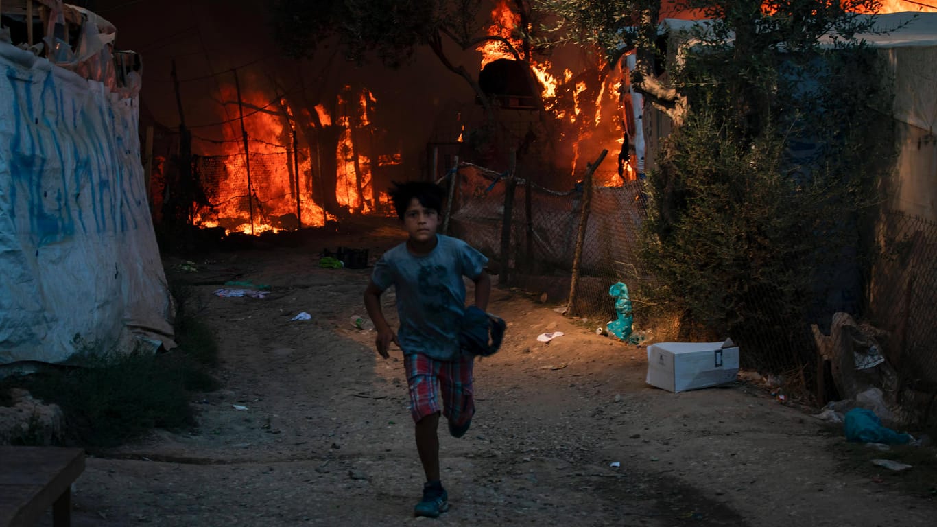 Lesbos: Das Flüchtlingslager Moria fällt im September 2020 einem Feuer zum Opfer.