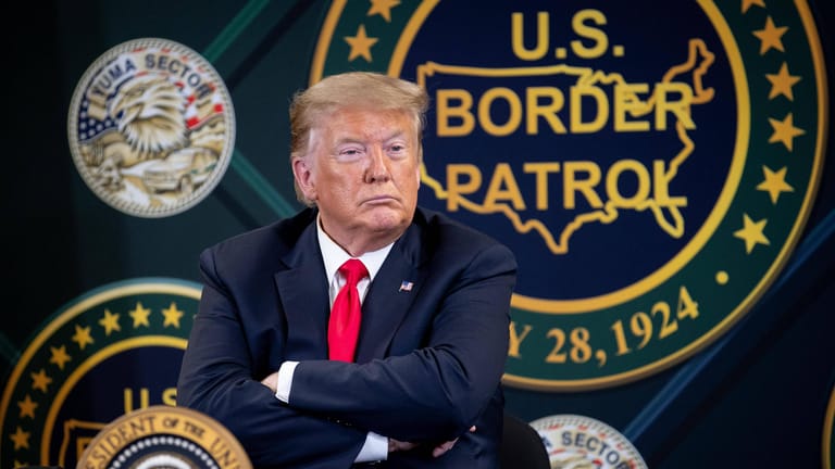 Donald Trump: Auch wegen des Versprechens, eine Grenzmauer zu errichten, wurde der US-Präsident gewählt.