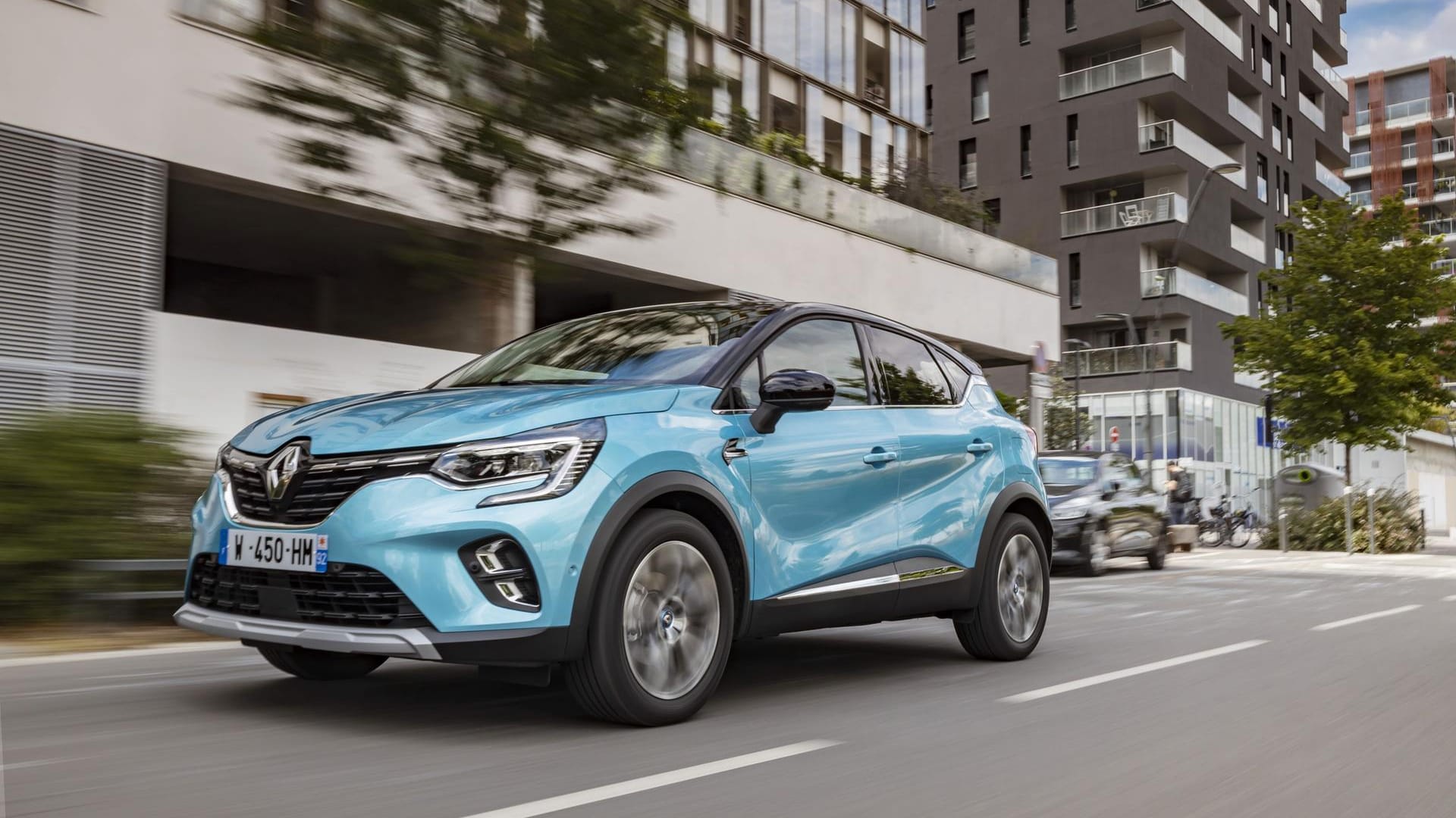 Renault Captur: Die zweite Modell-Generation (4,23 Meter) wurde elf Zentimeter länger und ist auch als Plug-in-Hybrid zu haben.