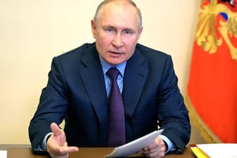 Russlands Präsident Wladimir Putin: Die Ausweisung russischer Diplomaten aus Tschechien empfindet Moskau als "Provokation".