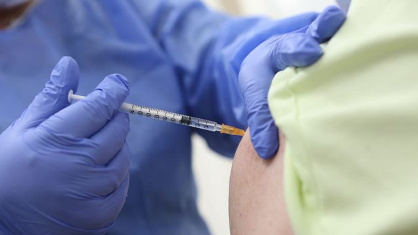 Sollte die Impf-Reihenfolge aufgehoben werden? Vom Stiko-Chef kommt dazu ein klares: Nein.