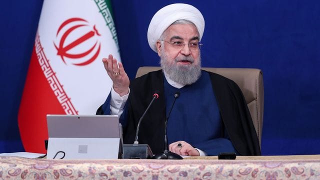 Hassan Ruhani, Präsident des Iran, spricht bei der wöchentlichen Kabinettssitzung. Hassan Ruhani, Präsident des Iran, spricht bei der wöchentlichen Kabinettssitzung.