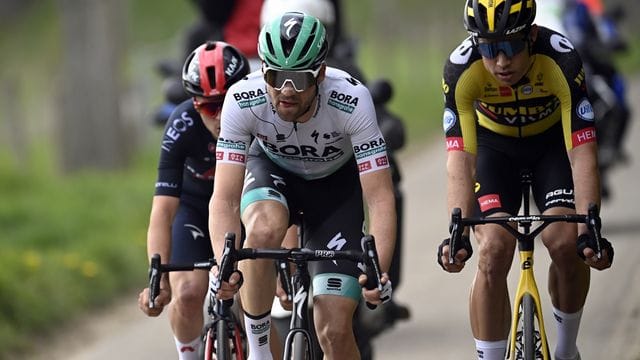 Die Tour de France findet in diesem Jahr ohne Maximilian Schachmann (M.