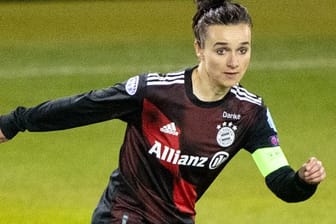 Wünscht sich mehr Profitum im Frauen-Fußball: Lina Magull.