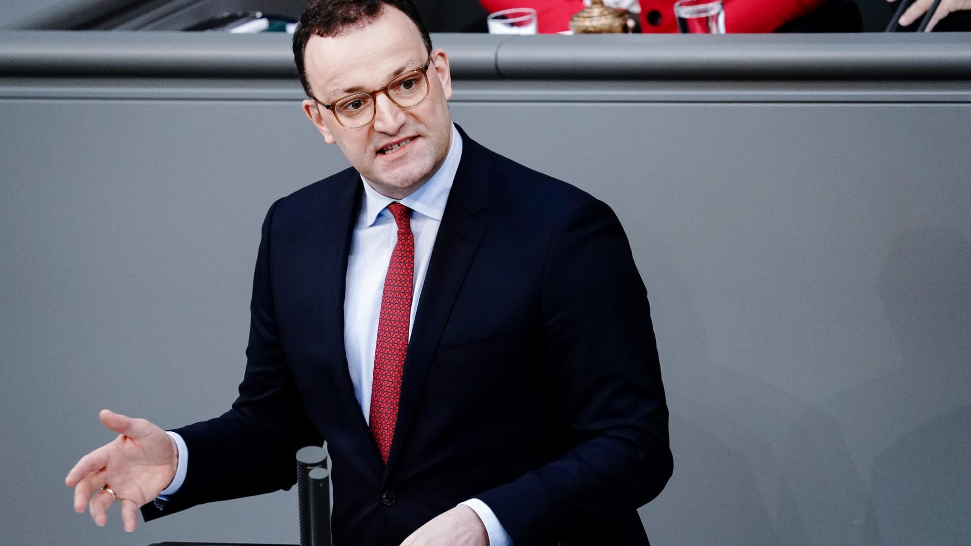 Bundesgesundheitsminister Jens Spahn: Es sollen sogar vollständige Flugstopps für Indien im Gespräch sein.