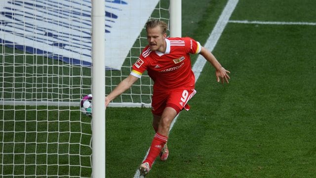Traf als erster Spieler von Union Berlin dreimal in einem Bundesliga-Spiel ins Tor des Gegners. Traf als erster Spieler von Union Berlin dreimal in einem Bundesliga-Spiel ins Tor des Gegners.