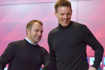 Bayern-Trainer Flick (l.) und Leipzigs Nagelsmann: Wird der 33-Jährige neuer Übungsleiter in München?