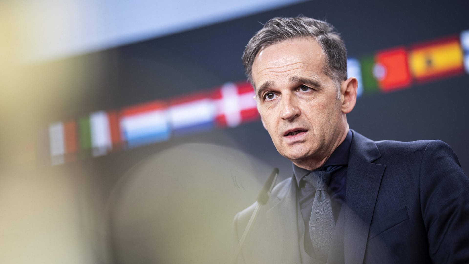 Heiko Maas: Der Bundesaußenminister hat dem besonders stark von der Pandemie betroffenen Land Indien Hilfe zugesichert. Heiko Maas: Der Bundesaußenminister hat dem besonders stark von der Pandemie betroffenen Land Indien Hilfe zugesichert.