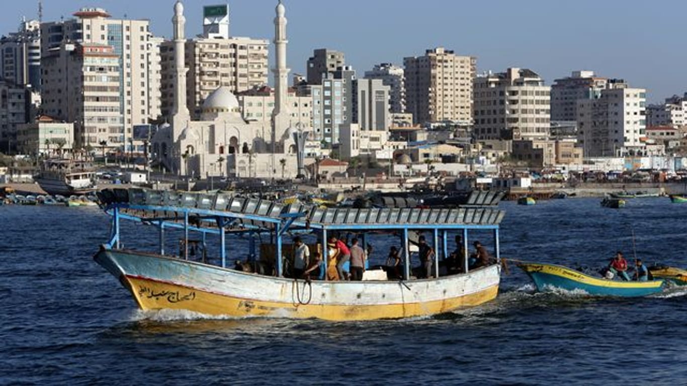 Ein Fischerboot vor der Küste des Gazastreifens.