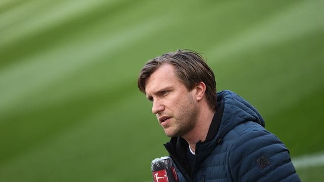 Sportdirektor Markus Krösche wird RB Leipzig verlassen. Sportdirektor Markus Krösche wird RB Leipzig verlassen.