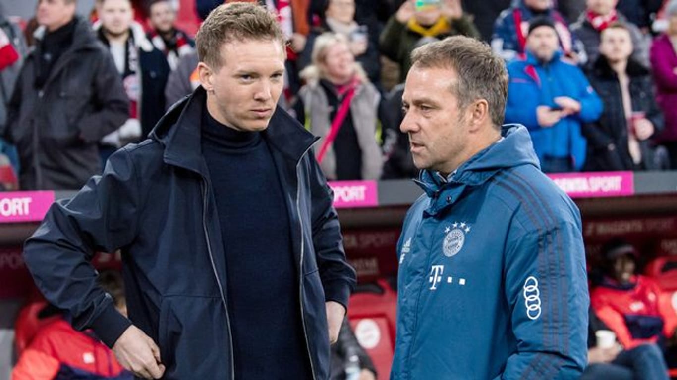 Wie Bayern-Trainer Flick (r) soll auch Nagelsmann um Auflösung seines Vertrages gebeten haben.