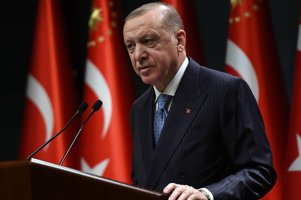 Türkeis Präsident Recep Erdoğan: Sein Land geht in einen zweiwöchigen Lockdown.