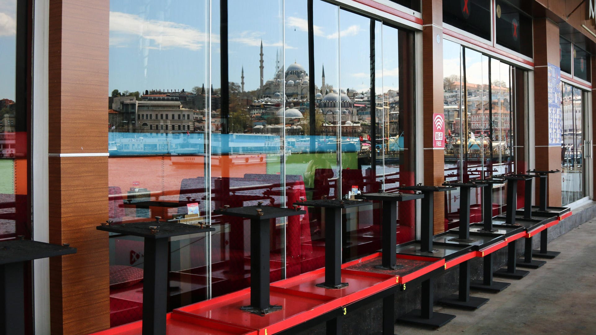 Restaurants wie dieses hier in Istanbul müssen schließen.