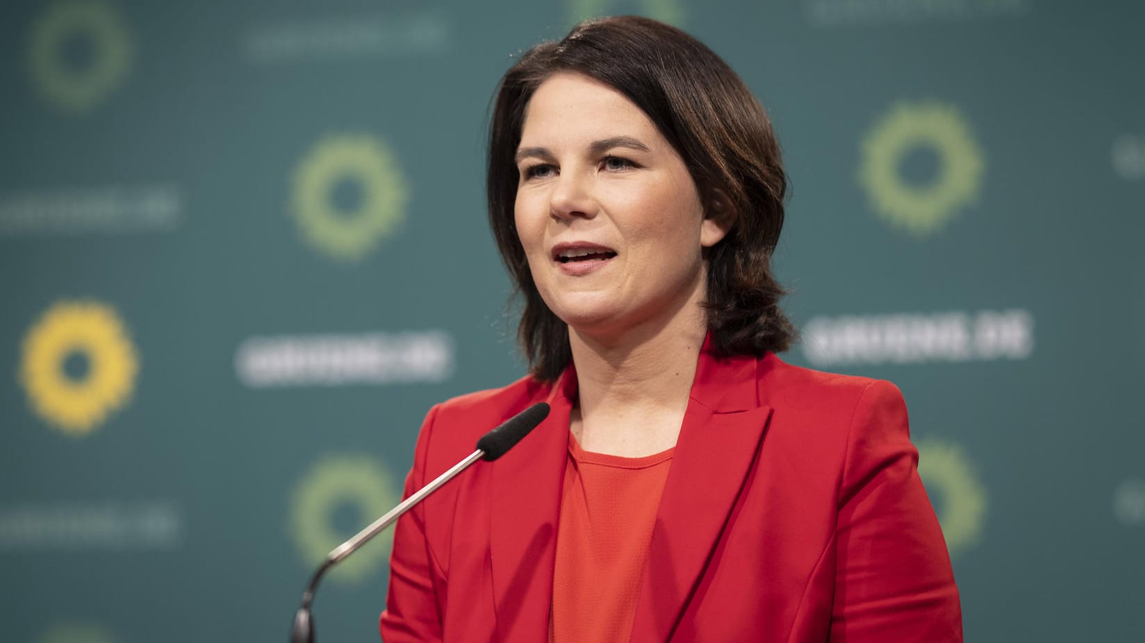 Annalena Baerbock: Die Kanzlerkandidatin der Grünen hat angesichts der Umfrageergebnisse genug Grund zur Freude. Annalena Baerbock: Die Kanzlerkandidatin der Grünen hat angesichts der Umfrageergebnisse genug Grund zur Freude.