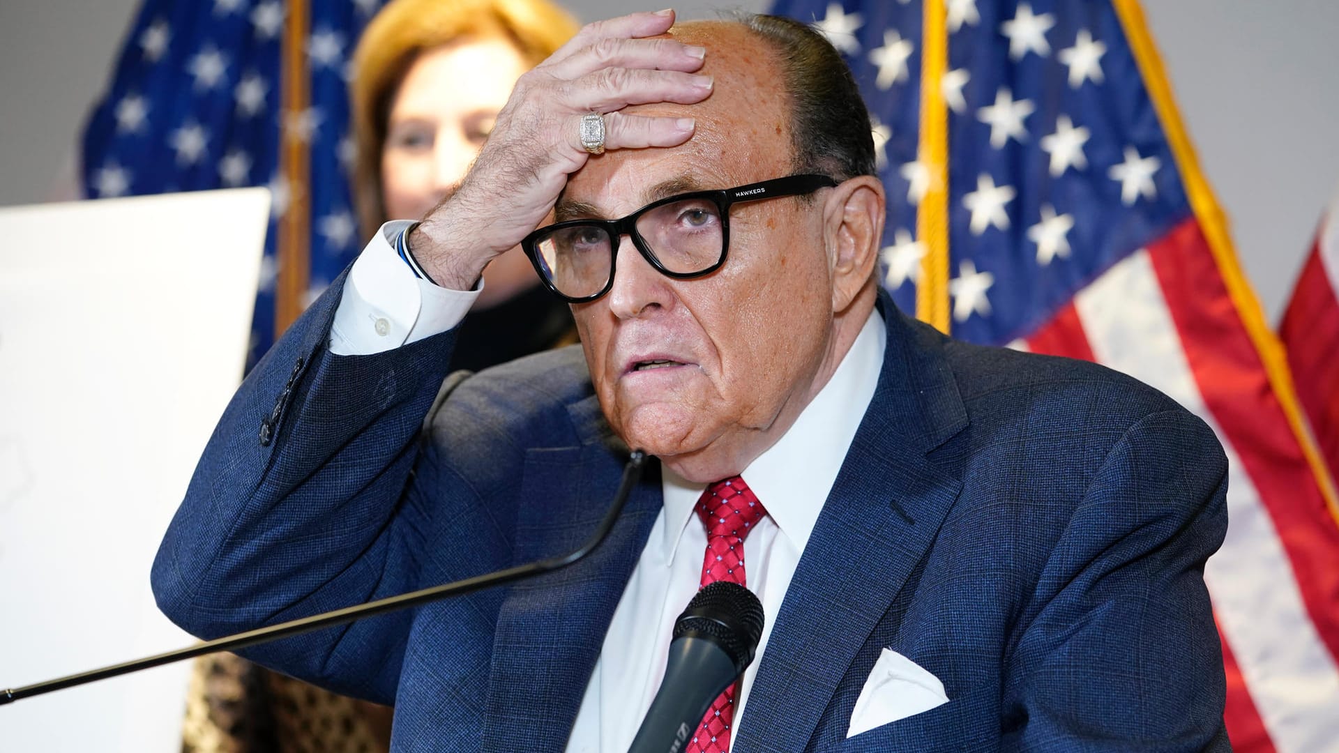 Rudy Giuliani: Die Ermittler haben elektronische Geräte beschlagnahmt.