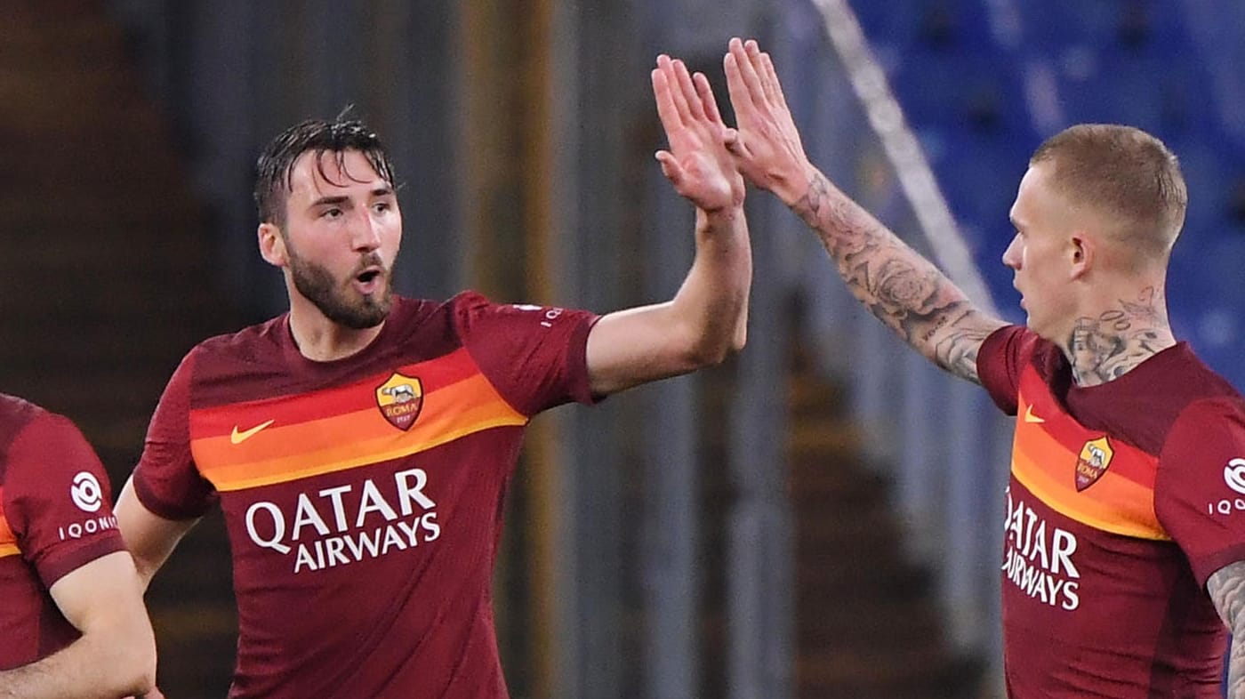 Die Roma-Profis um Bryan Cristante (Mitte) können in der Europa League auf die Unterstützung ihrer Fans zählen.