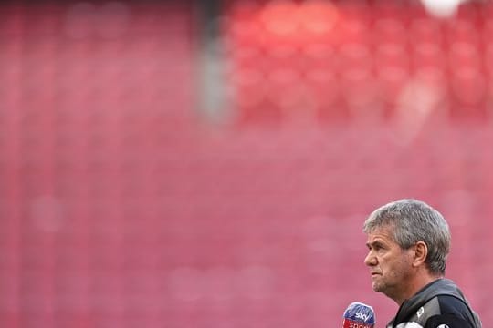 Hat nicht gezögert, die Rettungsmission beim abstiegsbedrohten FC Köln zu übernehmen: Trainer Friedhelm Funkel.