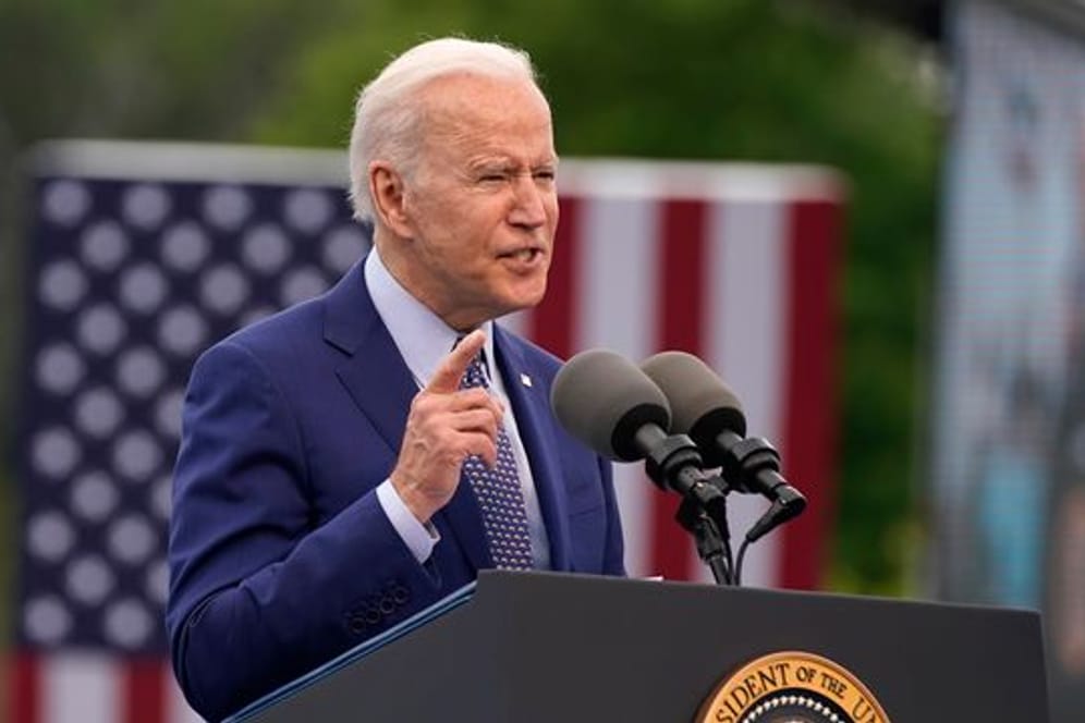 US-Präsident Joe Biden verhängt wegen der eskalierenden Corona-Pandemie in Indien eine Einreisesperre für Ausländer aus dem Land.