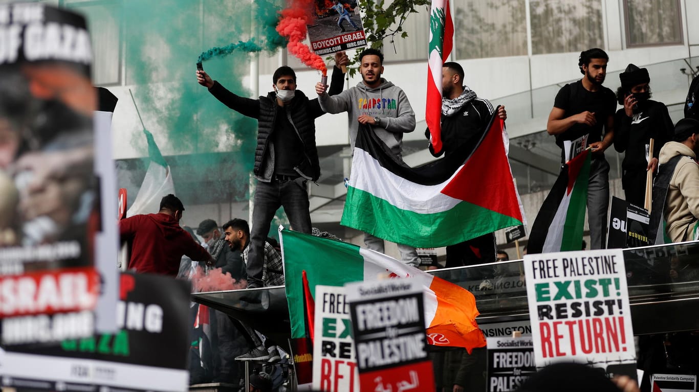 Pro-Palästina-Demonstranten in London: In vielen Städten Europas ist es heute zu Demonstrationen zum Nahostkonflikt gekommen.