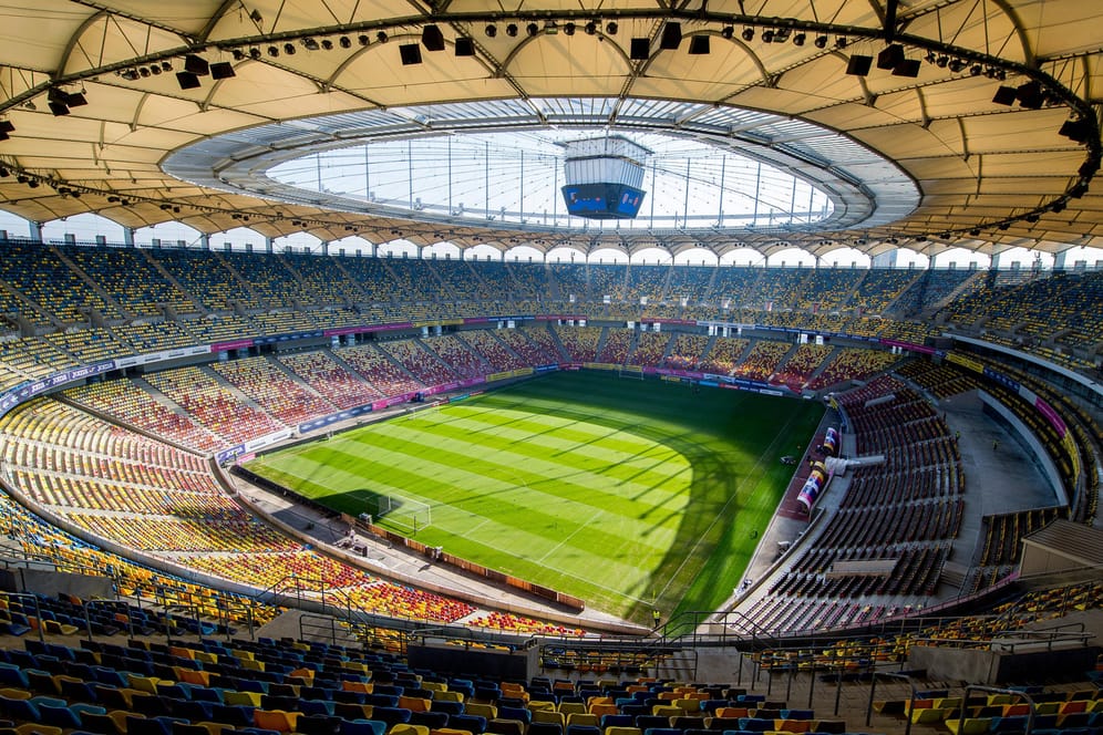 In der Arena Nationala in Bukarest finden drei der sechs Gruppenspiele statt. Die anderen drei Spiele werden in Amsterdam ausgetragen.