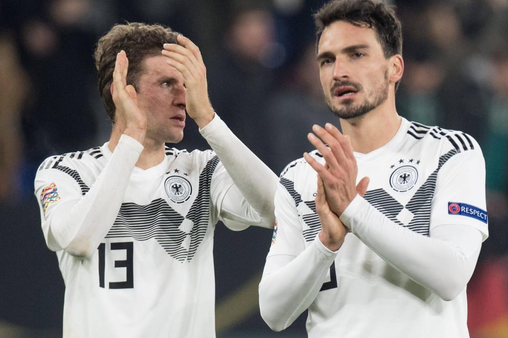 Müller (l.) und Hummels bei der DFB-Elf im November 2018: Beide Stars kehren in die Nationalmannschaft zurück.