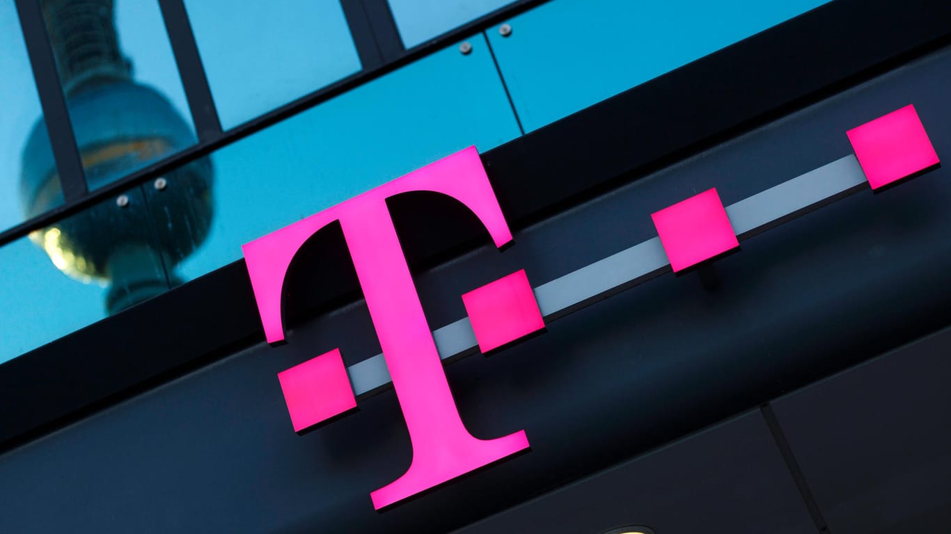 Das Logo der Telekom: Der Konzern will seinen Gewinn deutlich steigern.