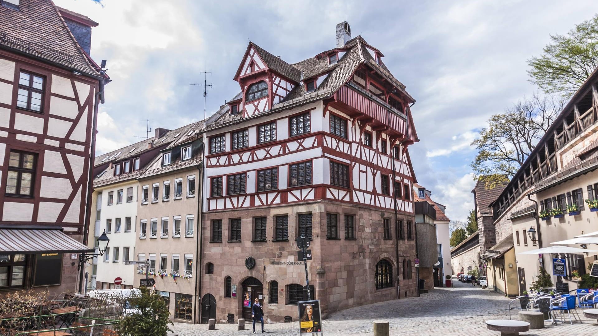 Das Albrecht-Dürer-Haus in Nürnberg (Archivbild): Hier lebte der Künstler. Heute werden seine Werke in dem Fachwerkhaus ausgestellt.