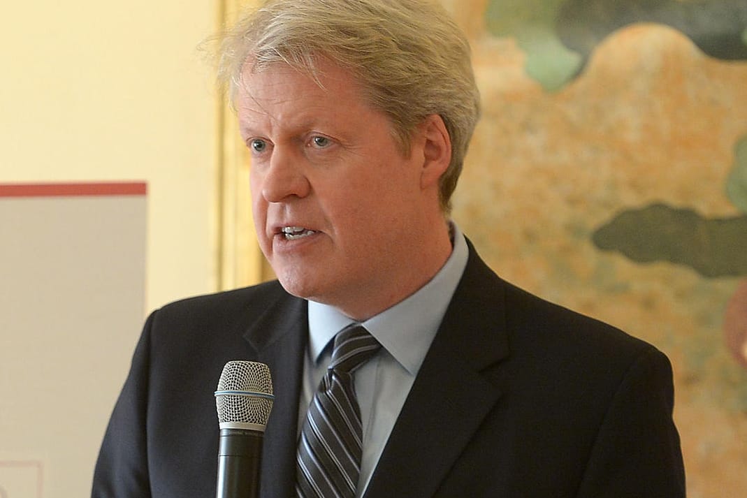 Charles Spencer ist der Bruder der verstorbenen Prinzessin Diana.