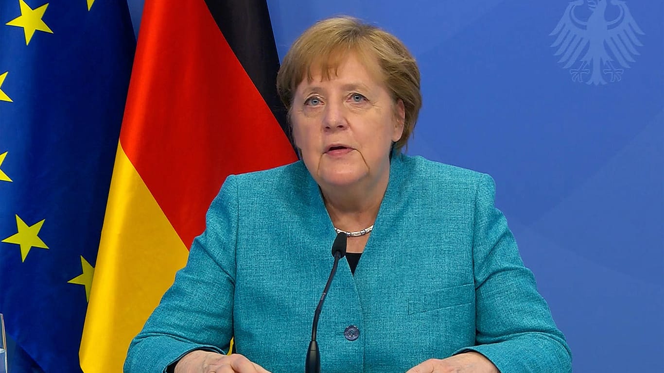 Kanzlerin Angela Merkel: Sie wünscht sich in den Geschichtsbüchern keinen Eintrag, dass sie faul war, bitte!
