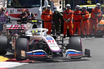 Mick Schumacher: Der Sohn von Formel-1-Legende Michael ist mit seinem Haas in Monaco in die Mauer gefahren.