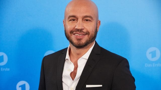 Schauspieler Dar Salim, hier 2019,war als junger Mann Mitglied der königlichen Leibgarde in Dänemark.