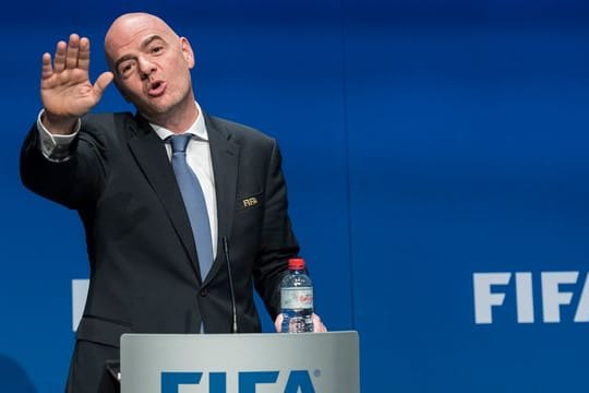 Soll sich zur WM 2022 in Katar erklären: FIFA-Präsident Gianni Infantino.