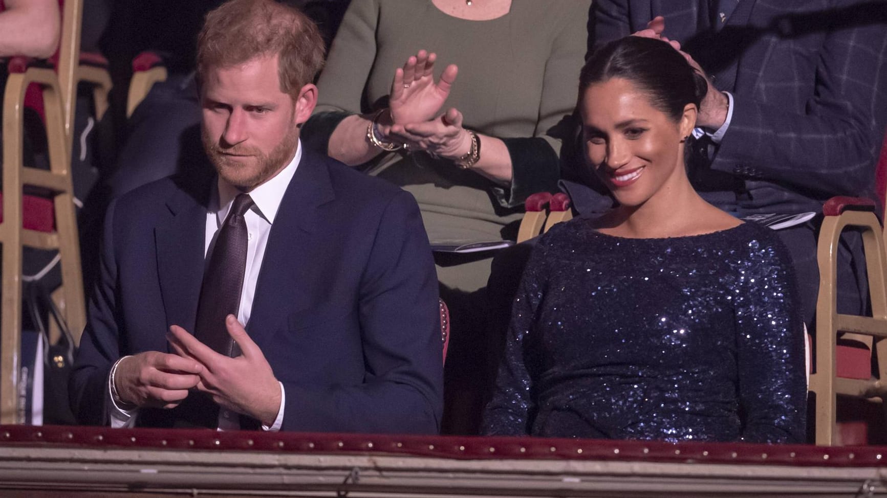 Harry und Meghan am 16. Januar 2019 in der Royal Albert Hall: Kurz vor diesem Termin erzählte sie ihm von ihren Suizidgedanken, für die Kameras musste dann wieder gelächelt werden.