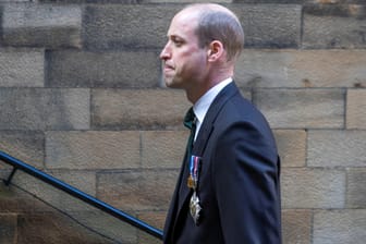 Prinz William: Der Royal ist gerade auf Schottlandreise, sprach dort über eine traurige Erinnerung.