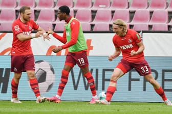 Sebastiaan Bornauw hat den 1. FC Köln im Kampf gegen den siebten Abstieg in 23 Jahren in die Relegation gerettet.