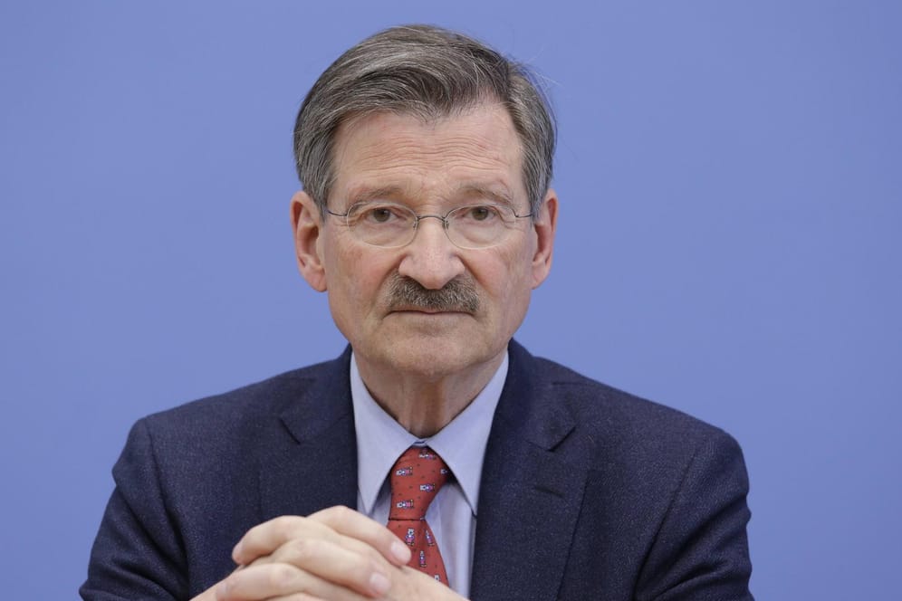 Hermann Otto Solms: Der FDP-Politiker kritisiert das Bundesfinanzministerium scharf.