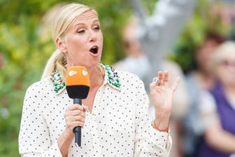 Andrea Kiewel: Andrea Kiewel: Seit 2000 steht die Moderatorin für den "ZDF-Fernsehgarten" vor der Kamera.