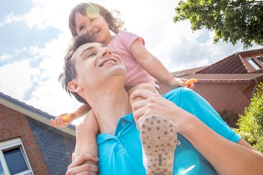 Resturlaubsanspruch verfällt nicht, wenn berufstätige Väter oder Mütter in Elternzeit gehen.