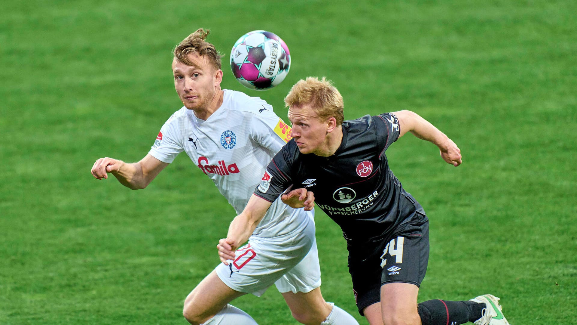 Mats Moller Daehli im Zweikampf mit Kiels Jannik Dehm: Der 26-Jährige ist ein großer Gewinn für den Club.