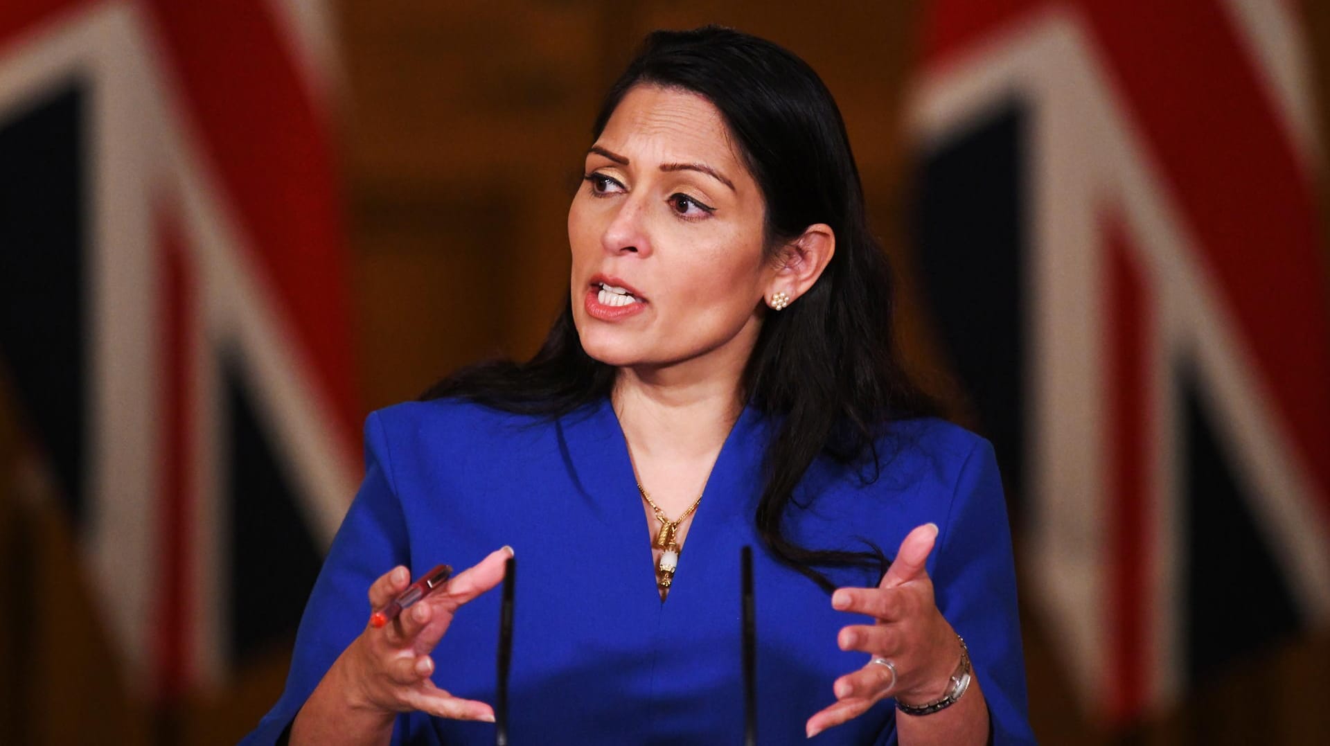 Die britische Innenministerin Priti Patel: Sie wolle die "kaputten" Einreisebestimmungen des Landes grundlegend reformieren. Die britische Innenministerin Priti Patel: Sie wolle die "kaputten" Einreisebestimmungen des Landes grundlegend reformieren.