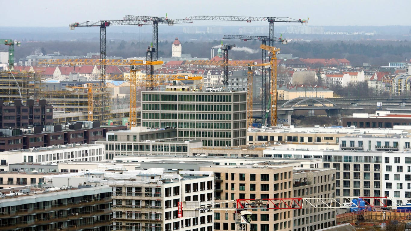 Wohnungen in Berlin (Symbolbild): Vonovia will die Deutsche Wohnen kaufen.