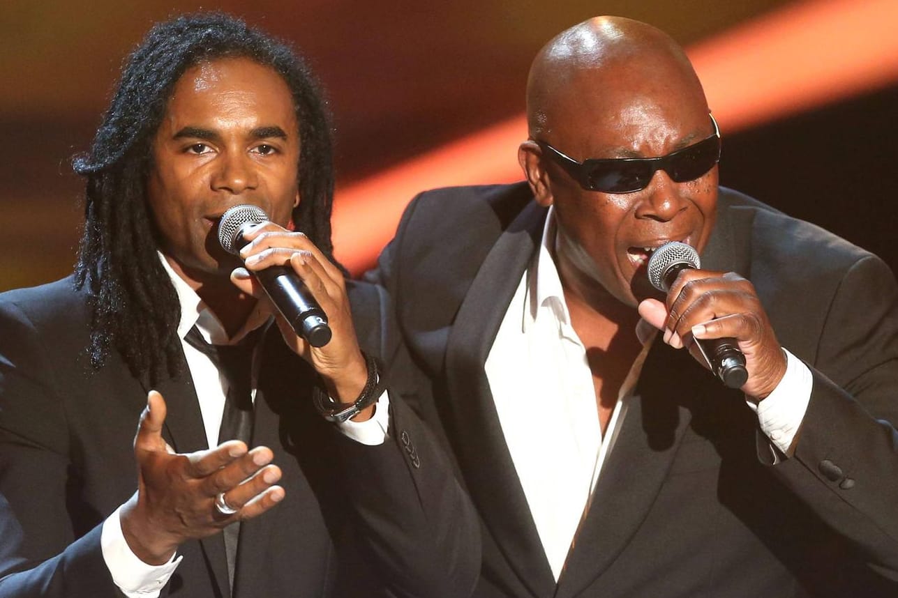 "Milli Vanilli": Sänger Fab Morvan (links) und John Davis bei einem gemeinsamen Auftritt im ZDF.