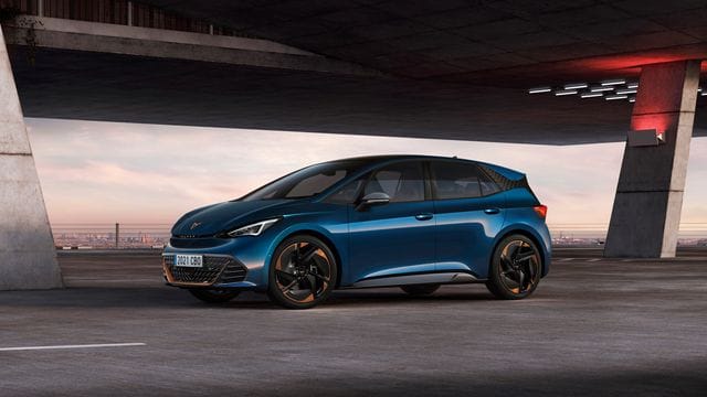 Cupra Born: In der Länge kommt das Modell auf nur 4,32 Meter.