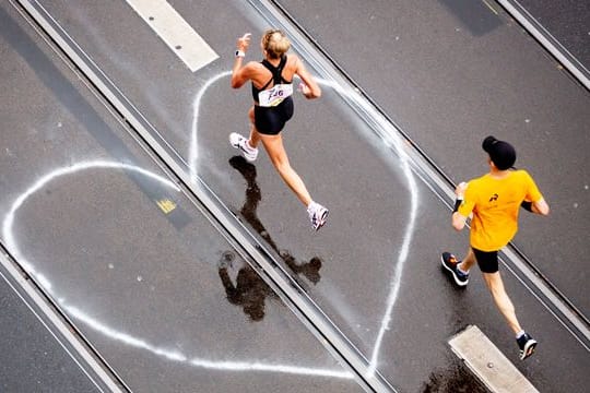 Jede Sportlerin und jeder Sportler hat einen optimalen Trainingspuls, der sich berechnen lässt.