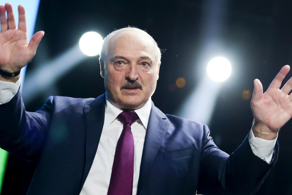 Der belarussische Machthaber Alexander Lukashenko: "körperlich misshandelt, gedemütigt, bedroht, beleidigt und auf andere Weise entwürdigt".