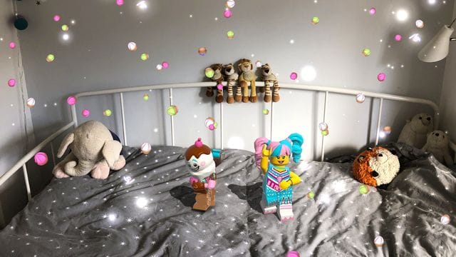 Einmal selbst als Regisseurin oder Regisseur die Puppen tanzen lassen: Diesen Kinderwunsch will Vidiyo erfüllen. Einmal selbst als Regisseurin oder Regisseur die Puppen tanzen lassen: Diesen Kinderwunsch will Vidiyo erfüllen.