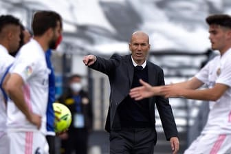 Trainer Zinédine Zidane hört bei Real Madrid auf.
