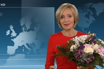 Zum Abschied gab es Blumen: Petra Gerster moderierte gestern ihre letzte "heute"-Sendung.