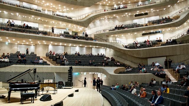 Bald wieder mit Publikum vor Ort: Am 31. Bald wieder mit Publikum vor Ort: Am 31.